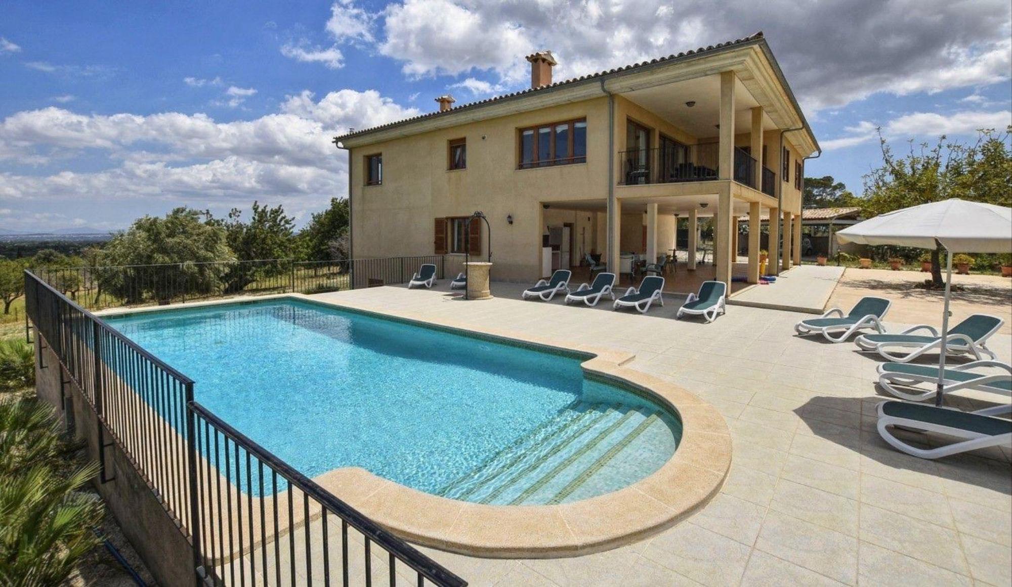 Fantastisches Kuerzlich Gebautes Mit Panoramablick, Pool Und Klimaanlage Holiday home *